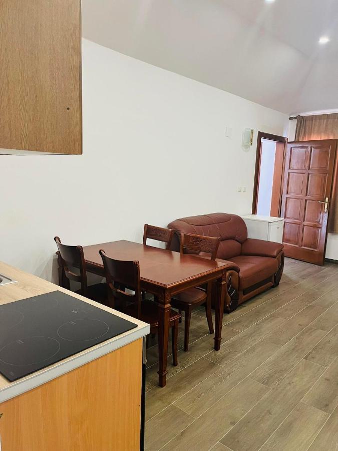 6 New River View Apartments บีฮัช ภายนอก รูปภาพ