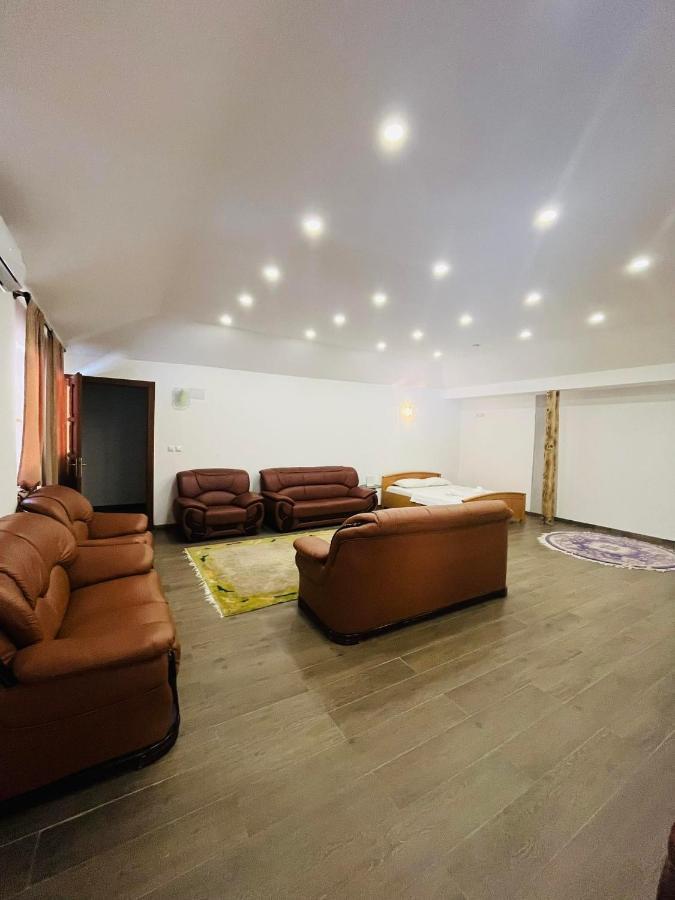 6 New River View Apartments บีฮัช ภายนอก รูปภาพ