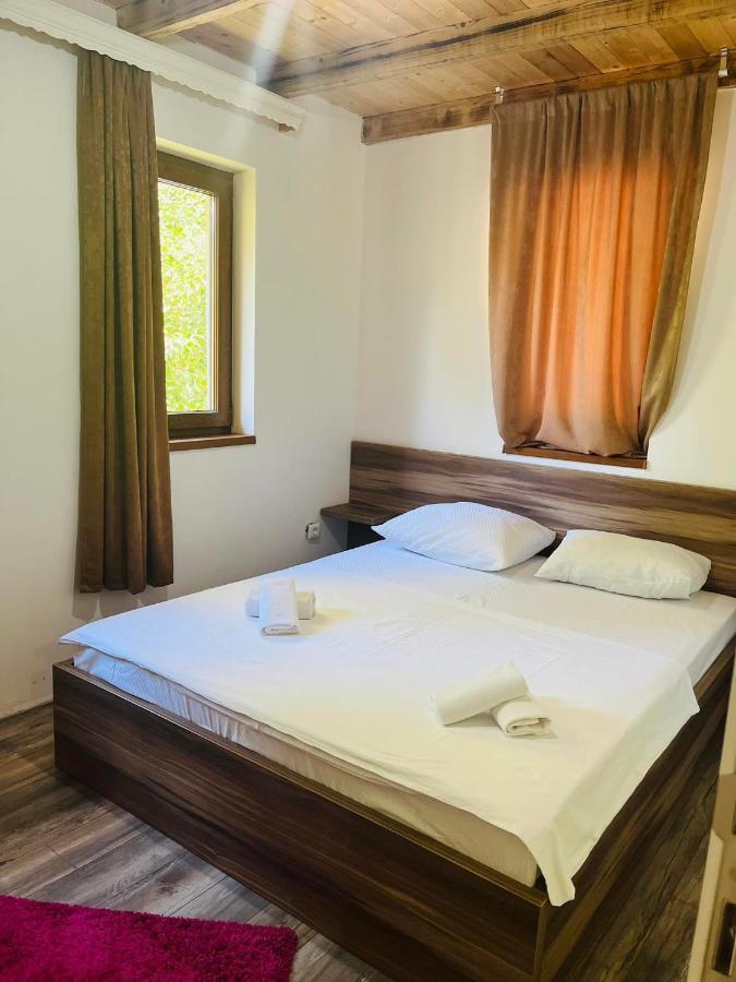 6 New River View Apartments บีฮัช ภายนอก รูปภาพ