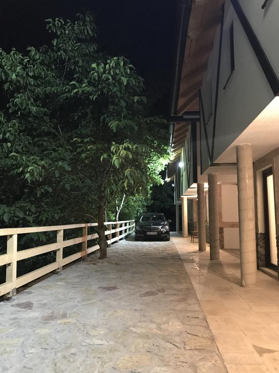 6 New River View Apartments บีฮัช ภายนอก รูปภาพ